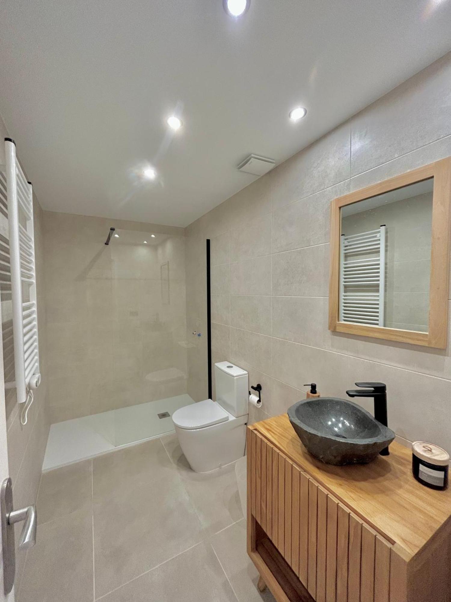 Luminoso Y Reformado Apartamento A 1Min De Playa 또사데마르 외부 사진